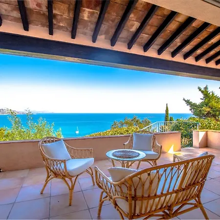 Superbe Villa, Incroyable Vue Mer, Piscine Chauffee, Climatisee Sainte-Maxime Exterior photo