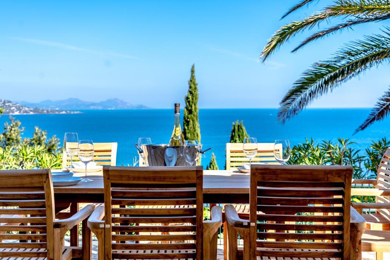 Superbe Villa, Incroyable Vue Mer, Piscine Chauffee, Climatisee * Sainte-Maxime
