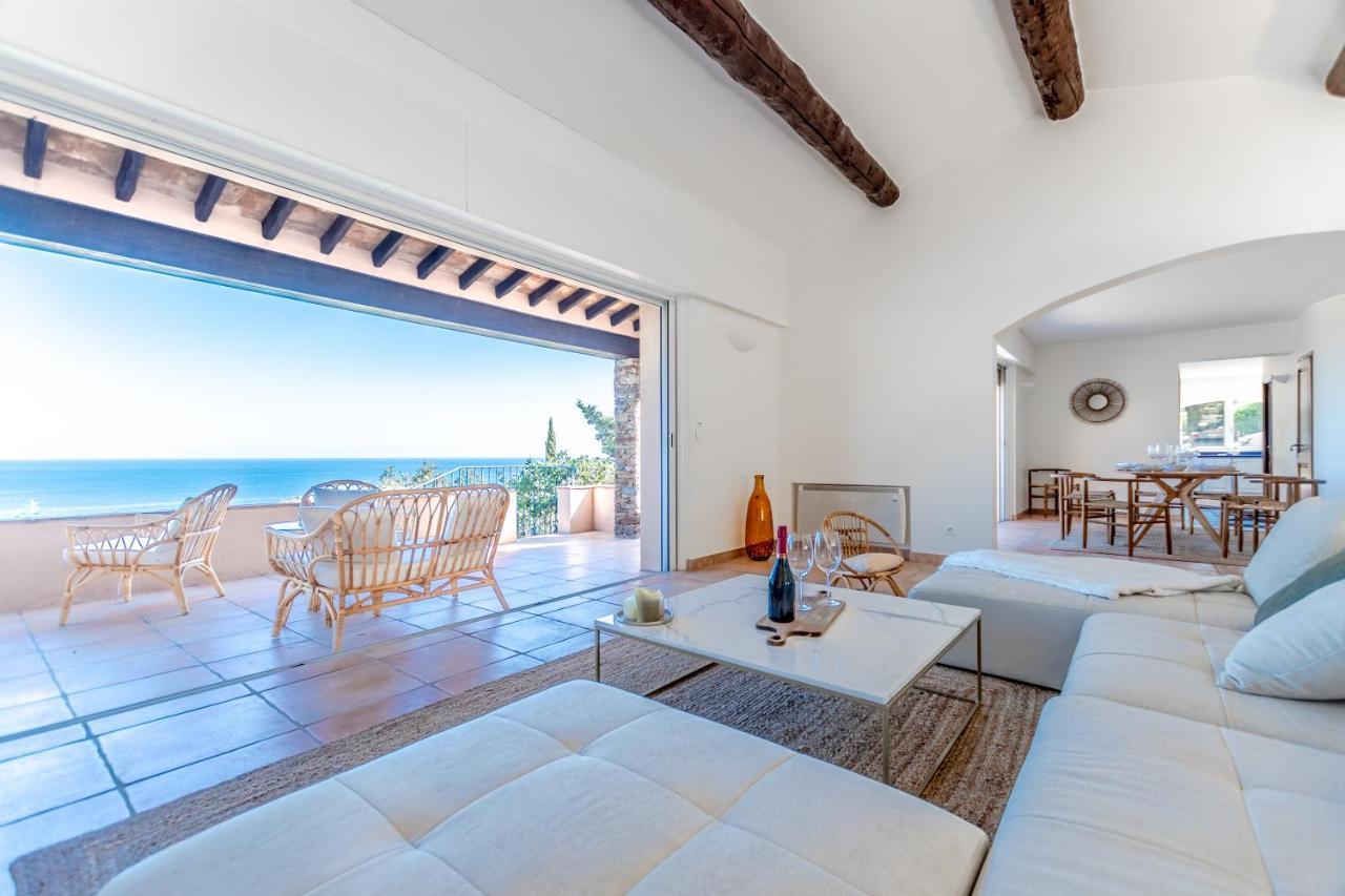 Superbe Villa, Incroyable Vue Mer, Piscine Chauffee, Climatisee Villa *