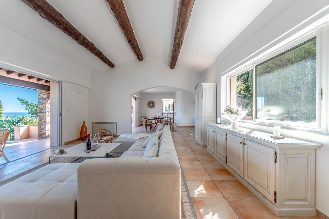 Superbe Villa, Incroyable Vue Mer, Piscine Chauffee, Climatisee Villa Sainte-Maxime